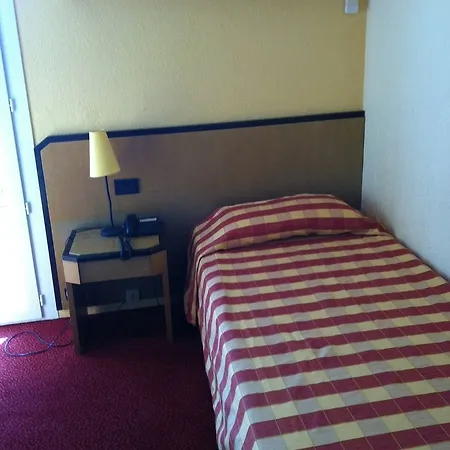 Courbet Juan-les-Pins