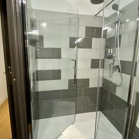 Courbet Hotel Juan-les-Pins