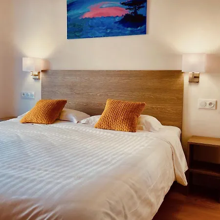 Courbet Otel