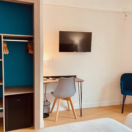 Hotel Courbet 3*