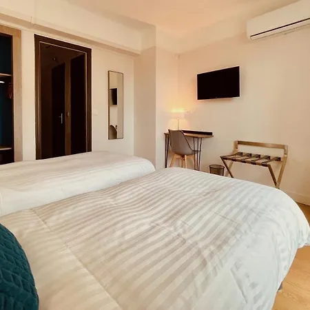 Courbet Ζουάν λε Πιν