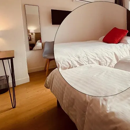 Courbet Ζουάν λε Πιν