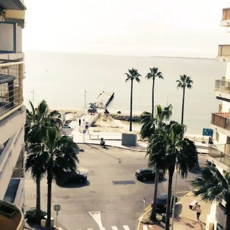 Ξενοδοχείο Courbet 3*