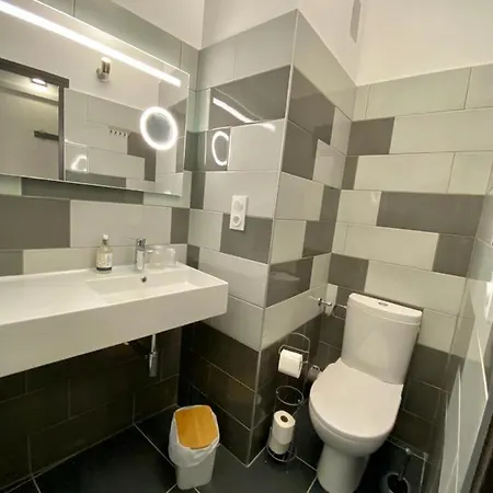 Courbet 3* Ζουάν λε Πιν