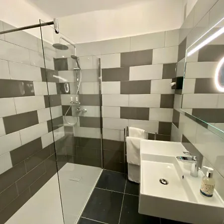 Courbet Juan-les-Pins